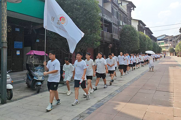 潼南双江中学打造行走的大思政课 红色国防教育浸润少年成长