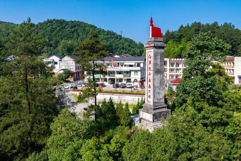 重庆瞭望:走好新时代长征路 每一代人都须交出自己的答卷