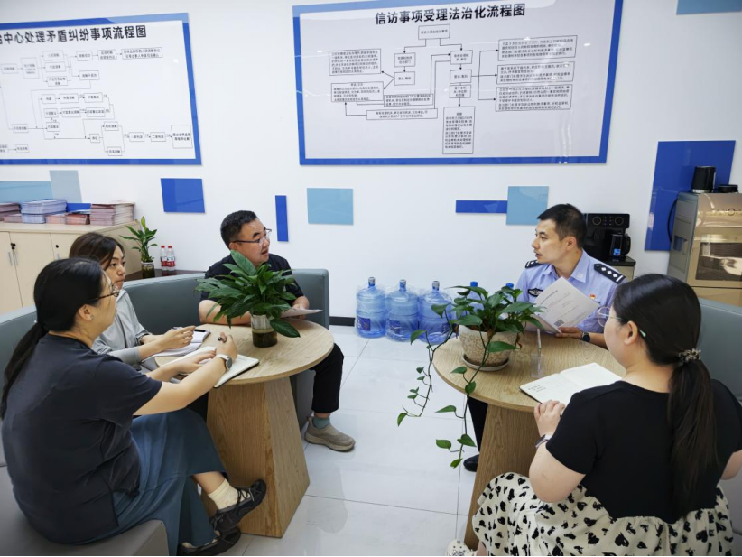重庆高新香炉山派出所破解广场舞噪声顽疾 10月警情投诉清零