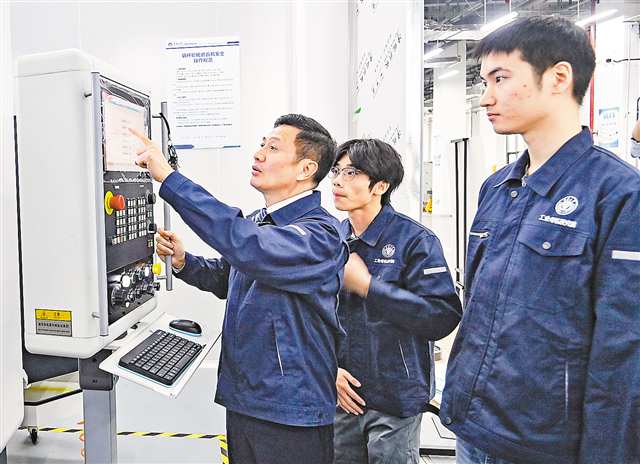 “国家需求就是我的追求” 王时龙获重庆科技突出贡献奖