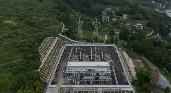 渝万高铁忠县段供电工程投运 忠县加速迈入高铁时代